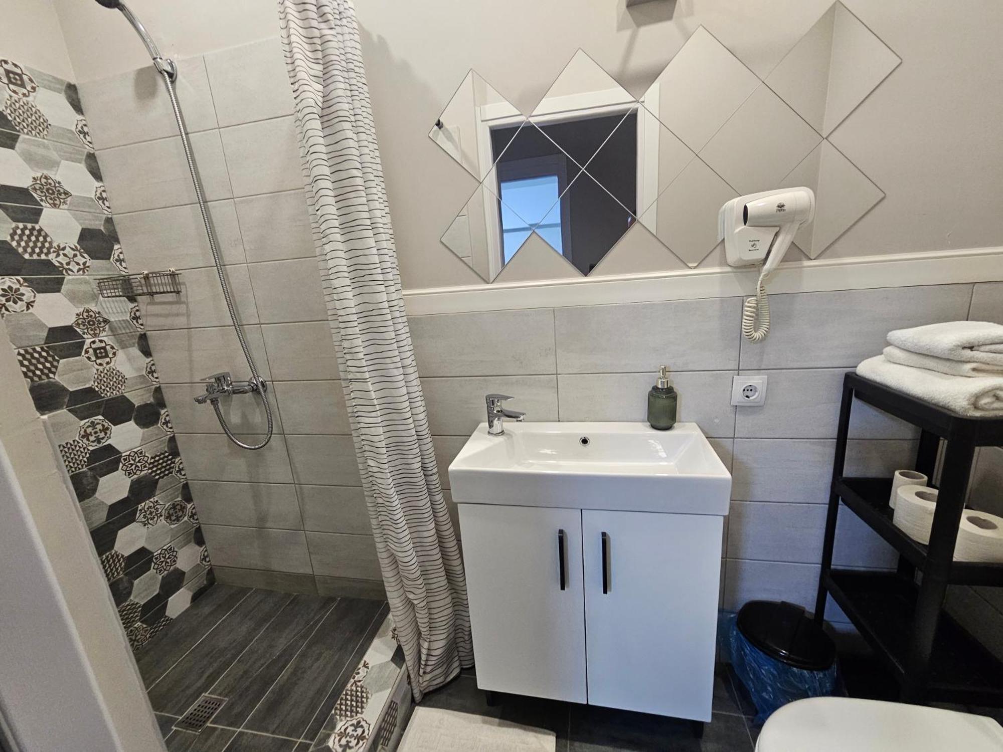 צ'יסינאו Apartament With Terras מראה חיצוני תמונה